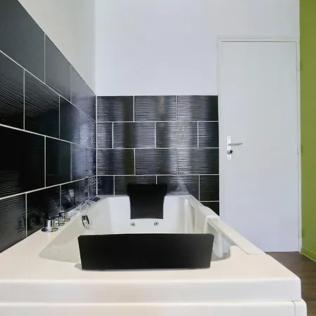 Ng Prestige - Lille L Roubaix Trichon - Balneo - Netflix - Wifi Apartment Exterior photo